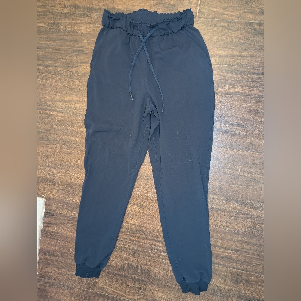 Lululemon 28" Navy Keep Moving Joggers Size 4